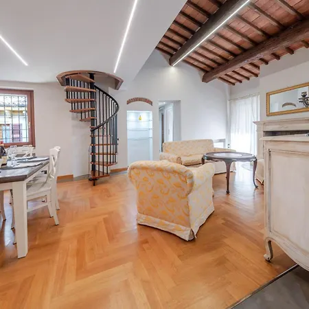 Apartmentsarena - Capitolium Apartamento